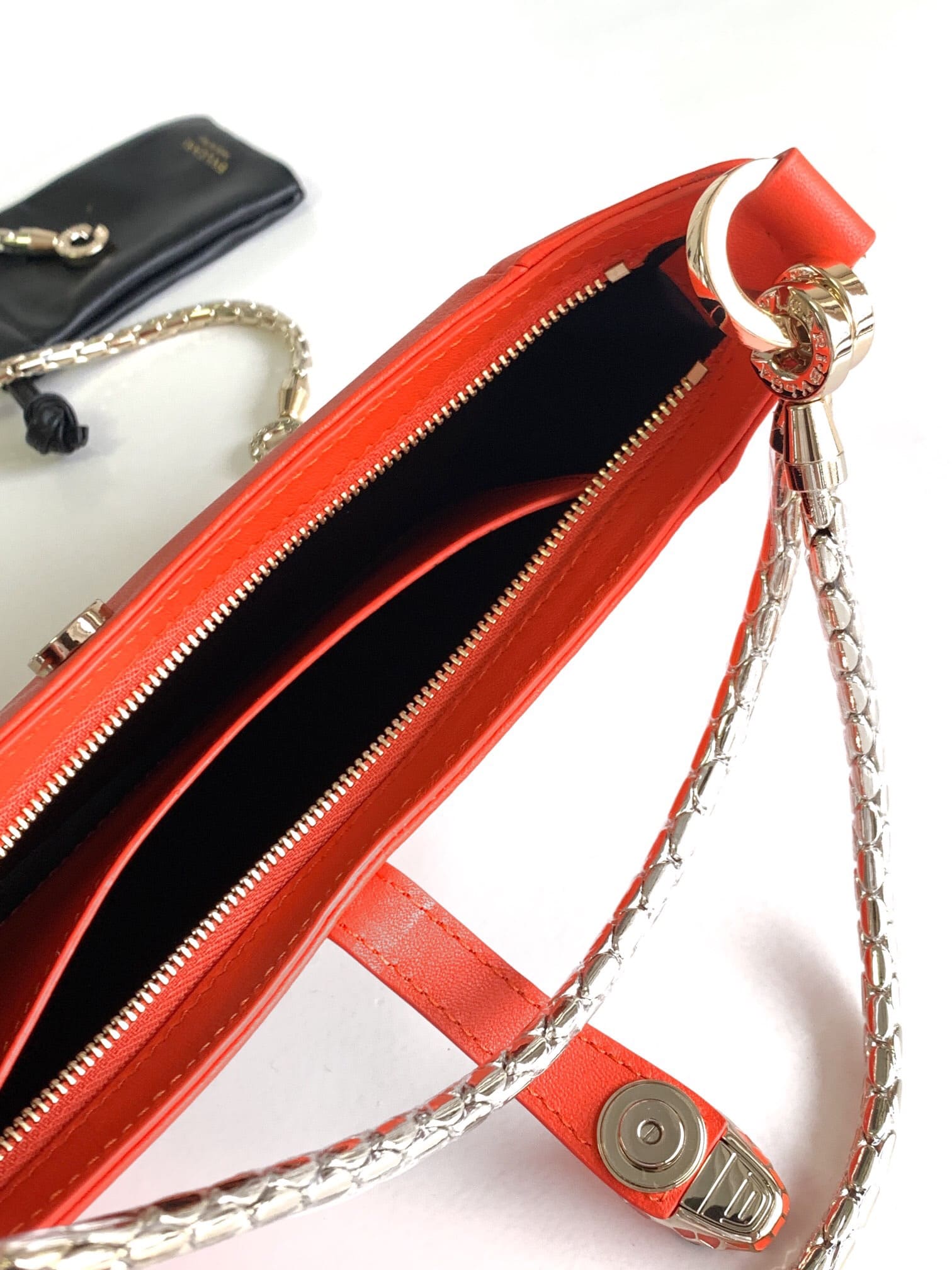 TÚI BVLGARI SERPENTI CALFSKIN ORANGE