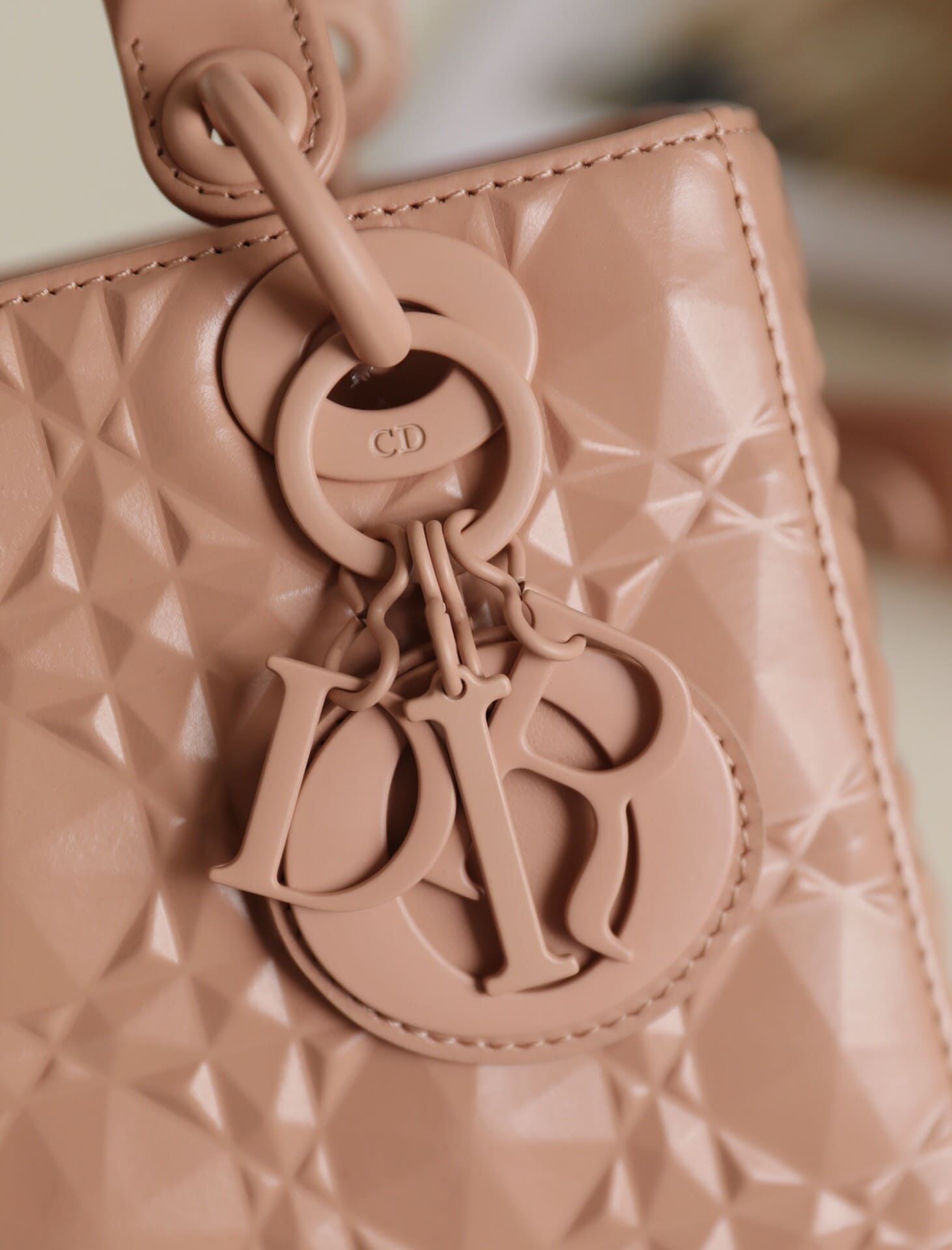 TÚI CHRISTIAN DIOR Small Lady Dior my Abcdior Bag Bag Rose Des Vents Cannage Calfskin with Diamond Motif Top Quality
