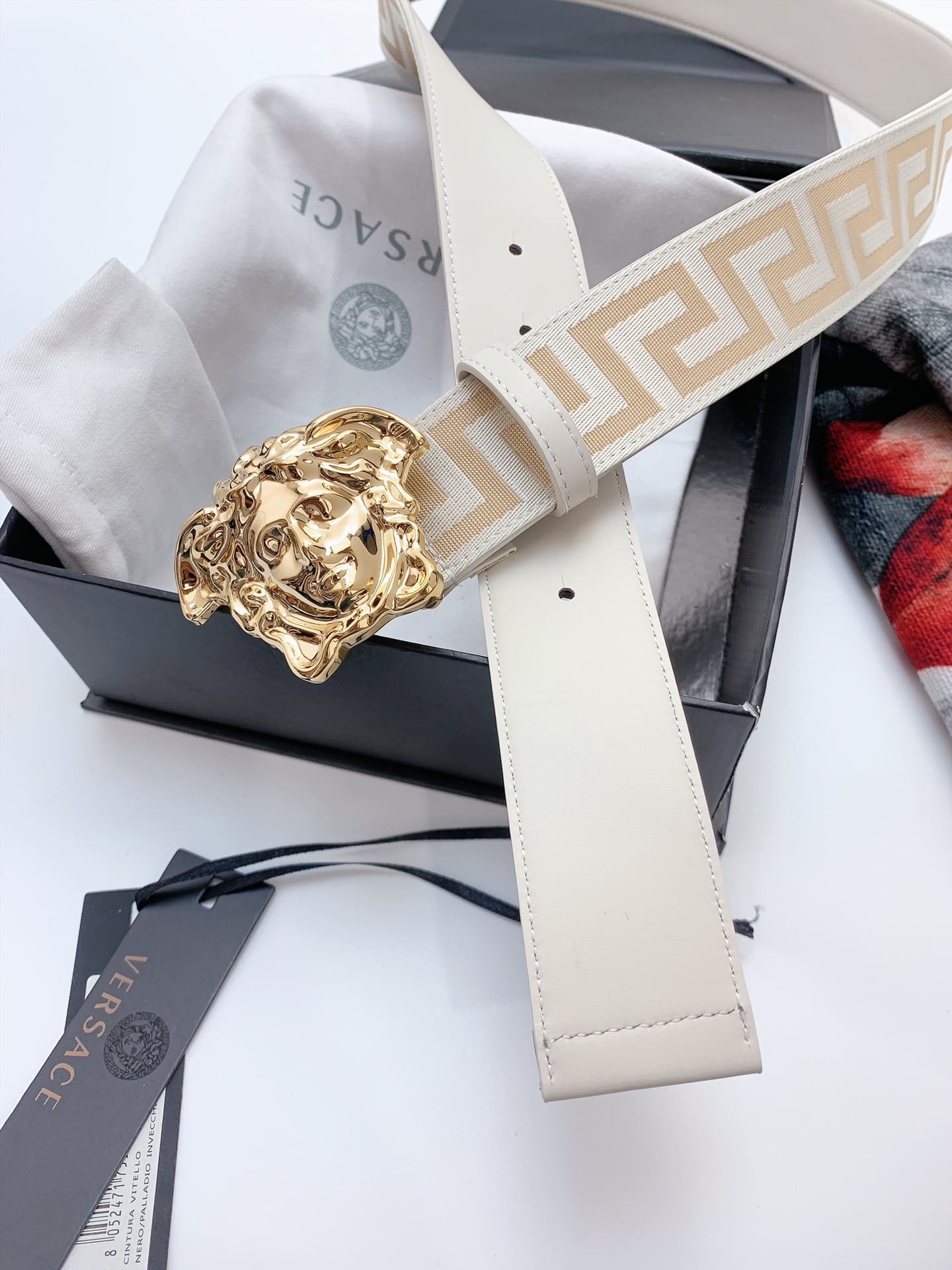 DÂY LƯNG VERSACE GRECA CANVAS Khóa vàng