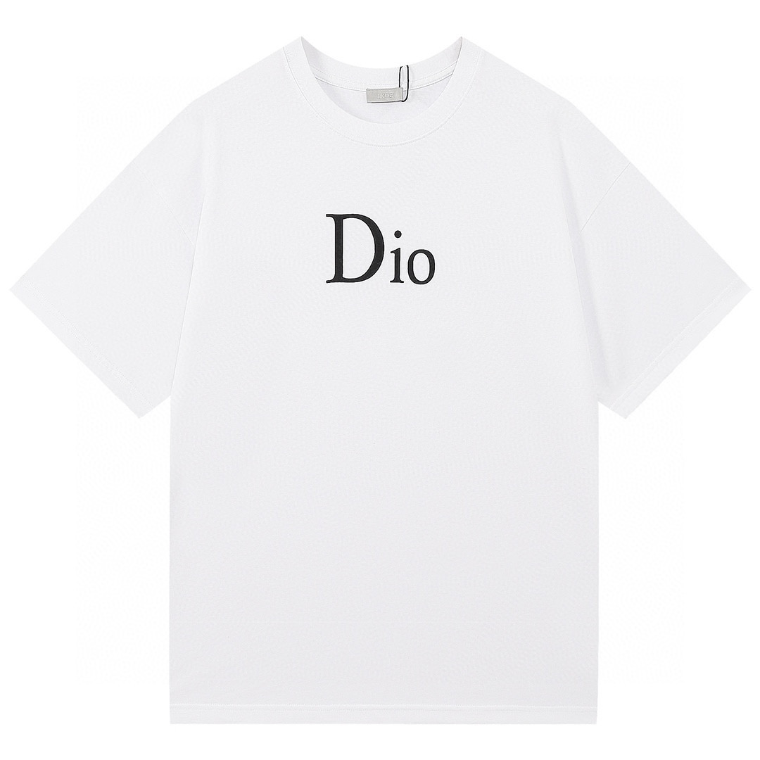 Dior Dior Dior T shirt dễ sử dụng với vẻ ngoài đơn giản