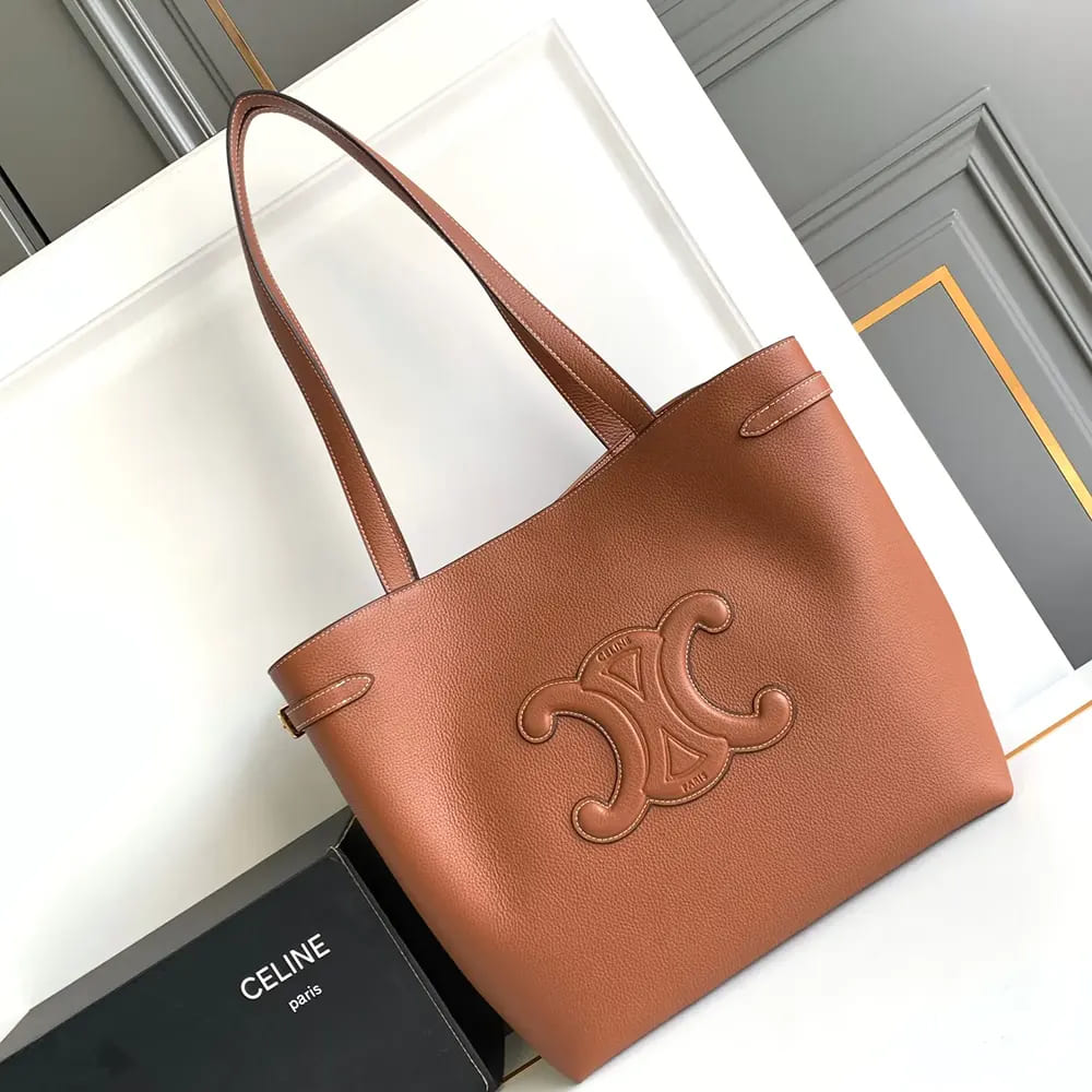 TÚI Celine Women Medium Cabas Anaïs Cuir Triomphe in Grained Calfskin-Tan