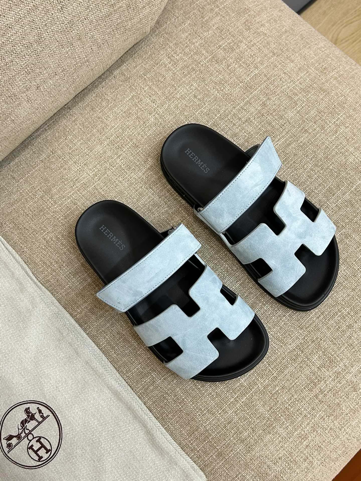 DÉP HERMES CHYPRE SANDAL UNISEX AAA