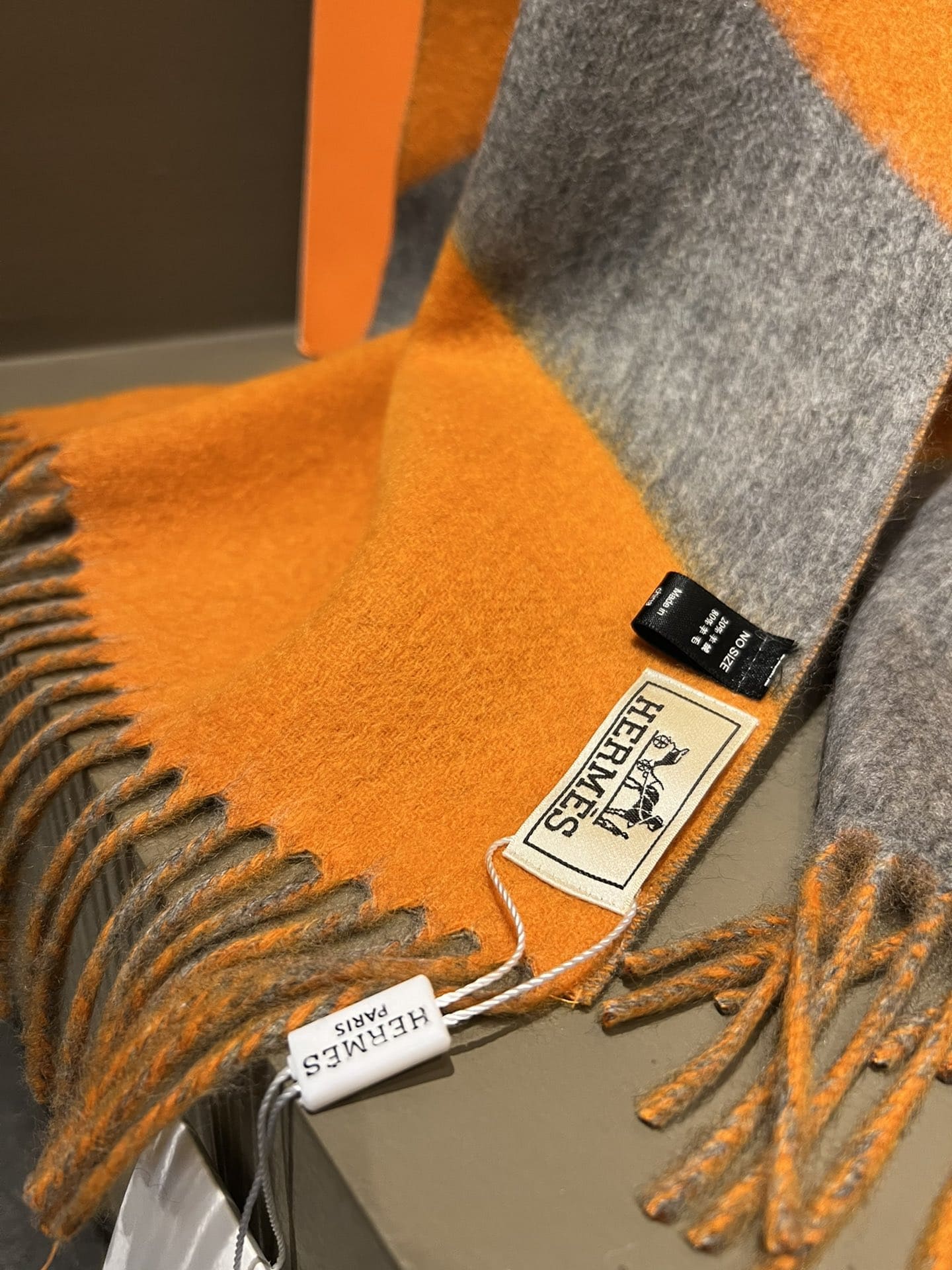 KHĂN HERMES cashmere scarf