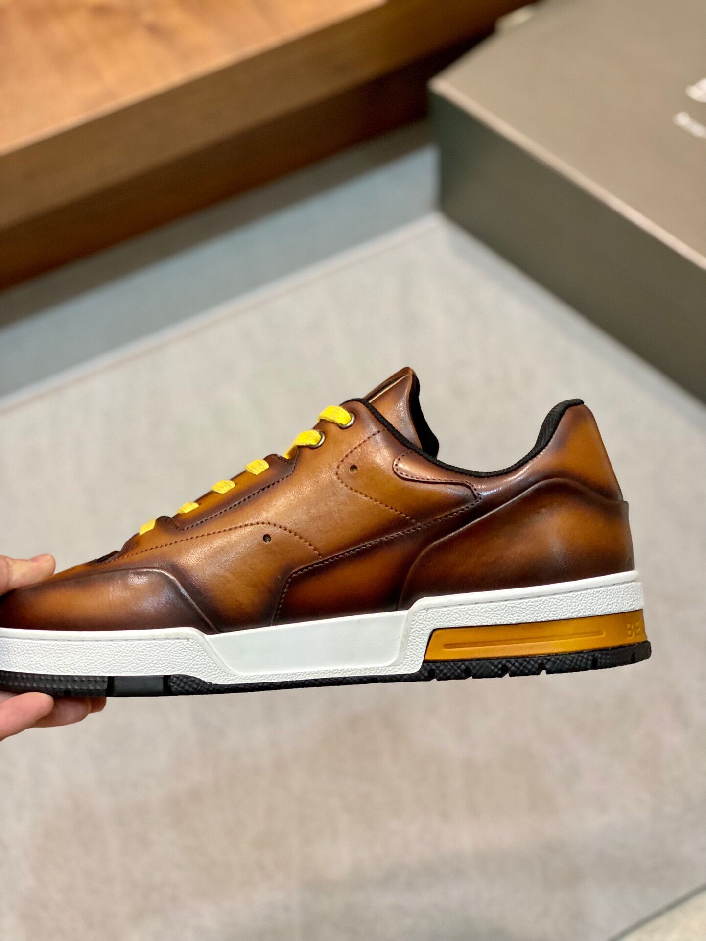 GIÀY BERLUTI BROWN LEATHER SNEAKER SHOES AAA