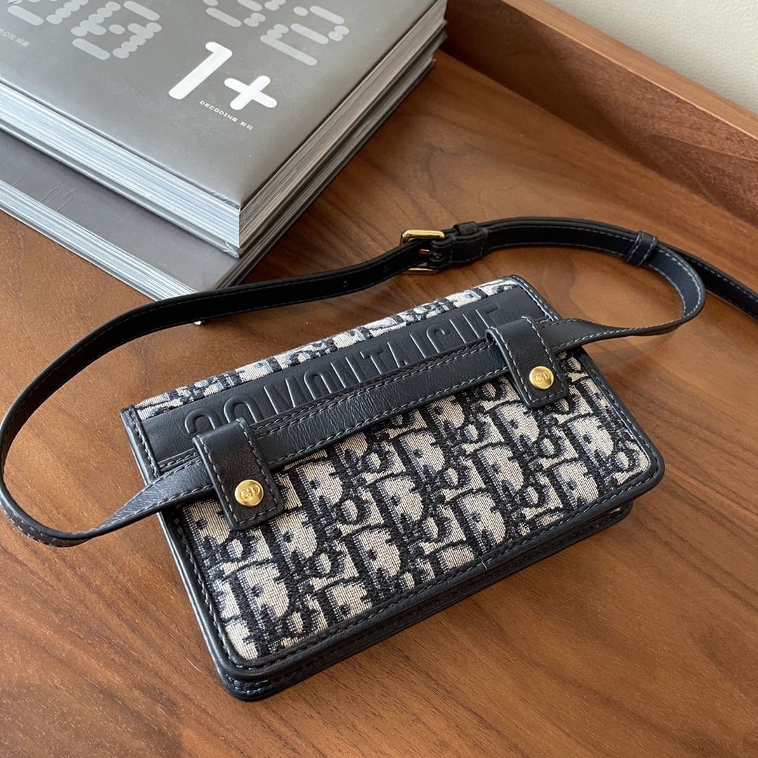 Túi Dior Women Clutch Dior Bag Oblique Calfskin