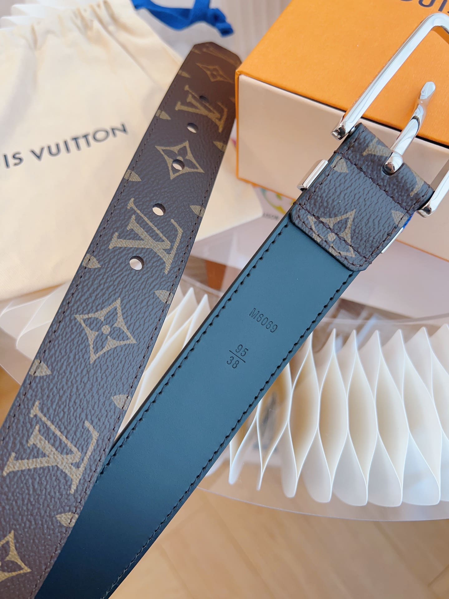DÂY LƯNG LOUIS VUITTON BROWN MONOGRAM LEATHER Khóa bạc