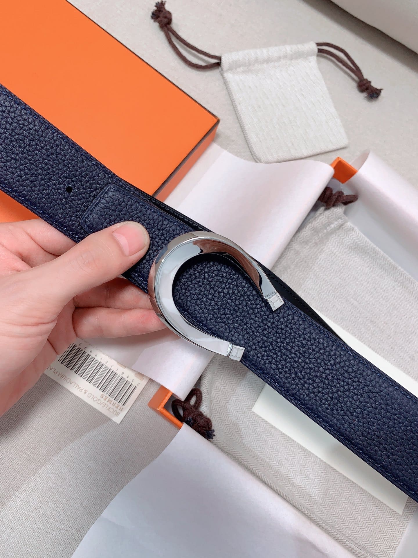 DÂY LƯNG HERMES Horseshoe Togo leather hai mặt khóa bạc