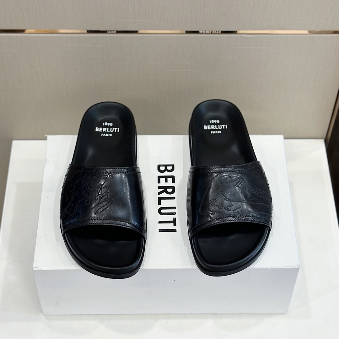 DÉP BERLUTI PATINA LEATHER SLIPPER