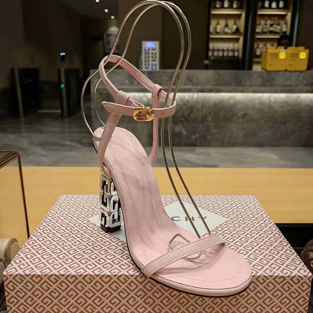 GUỐC Givenchy Women G Cube Sandals in Leather-Silver