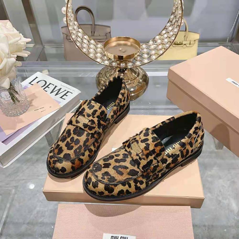 GIÀY Miu Miu Women Leopard-print Calf Hair-effect Loafers
