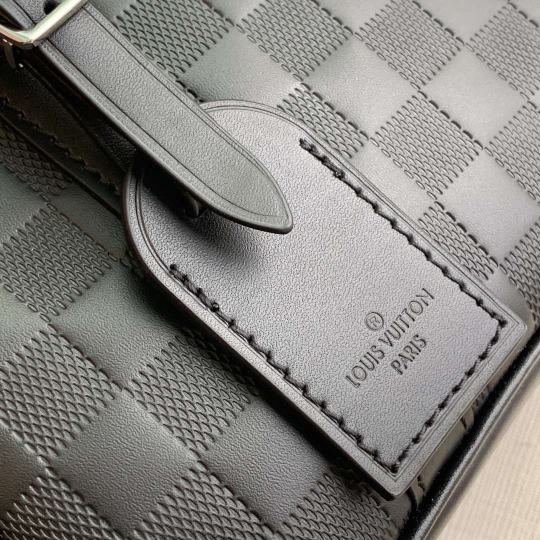 TÚI LOUIS VUITTON  Sirius Damier Infini Onyx Messenger Bag