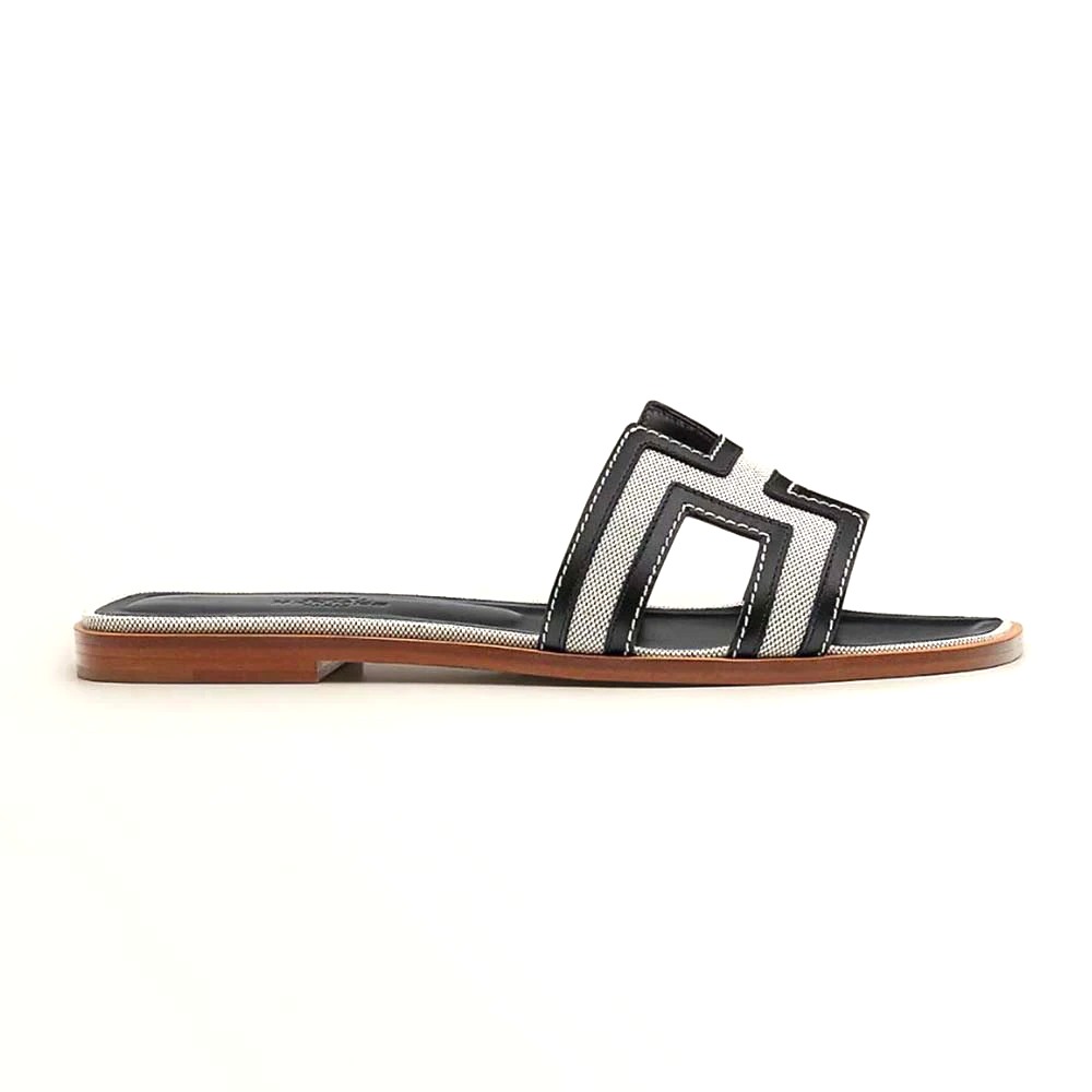 GIÀY Hermes Women Oran Sandal in Calfskin and H Canvas with Iconic H Cut-Out-Black SS2022