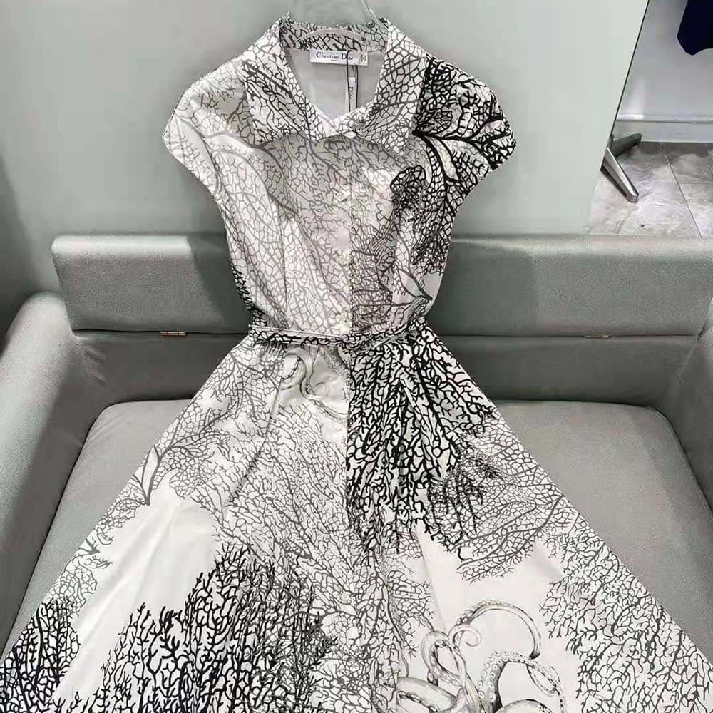 Váy Dior Women Mid-Length Dress White and Black Under The Sea Cotton Poplin