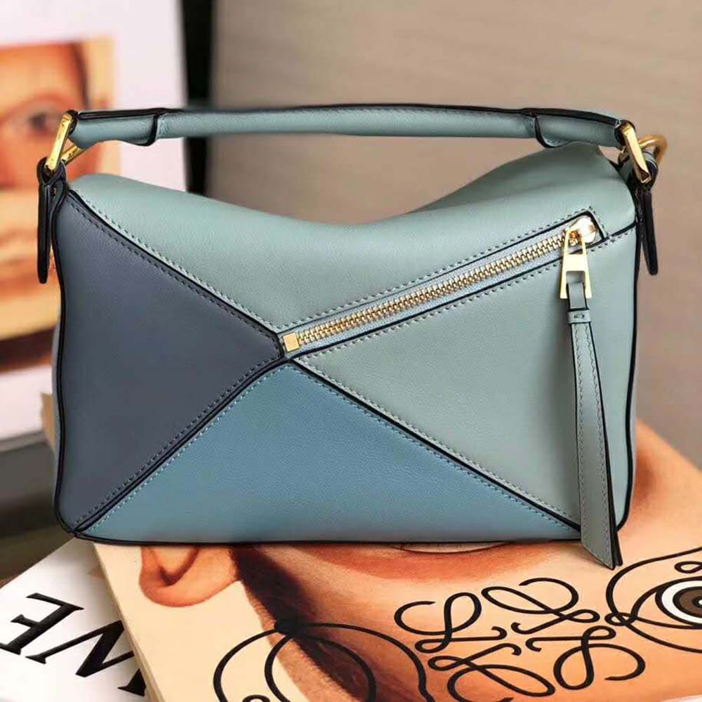 Túi Loewe Women Puzzle Small Bag in Classic Calf Leather-Blue