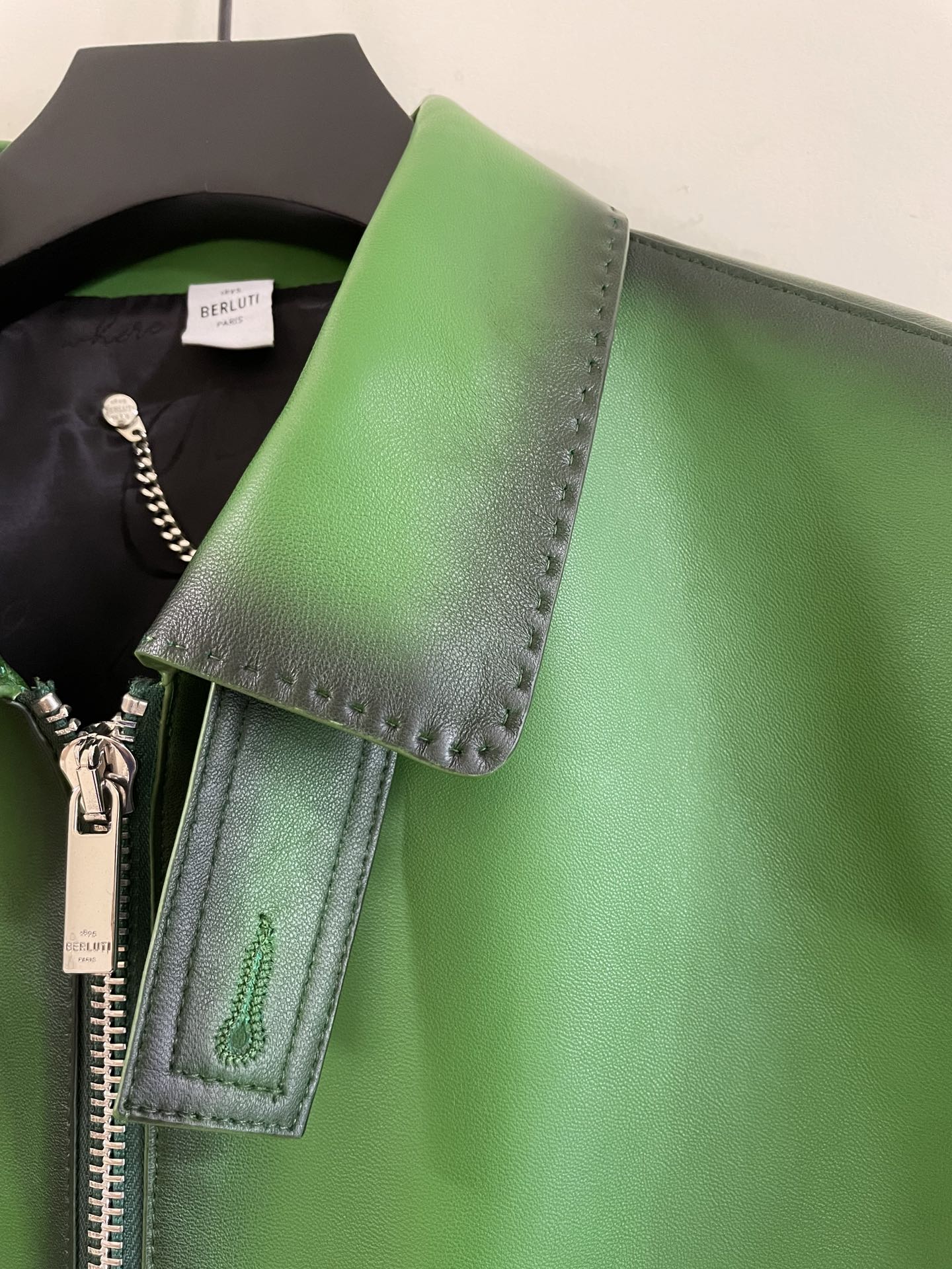 ÁO BERLUTI LEATHER JACKET GREEN