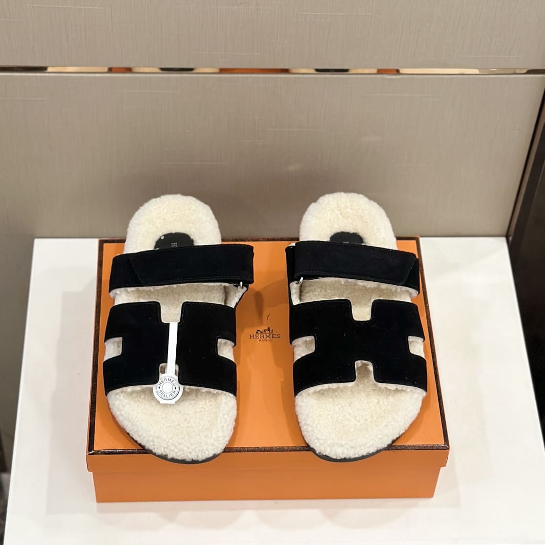 DÉP HERMES CHYPRE FUR SANDAL AAA