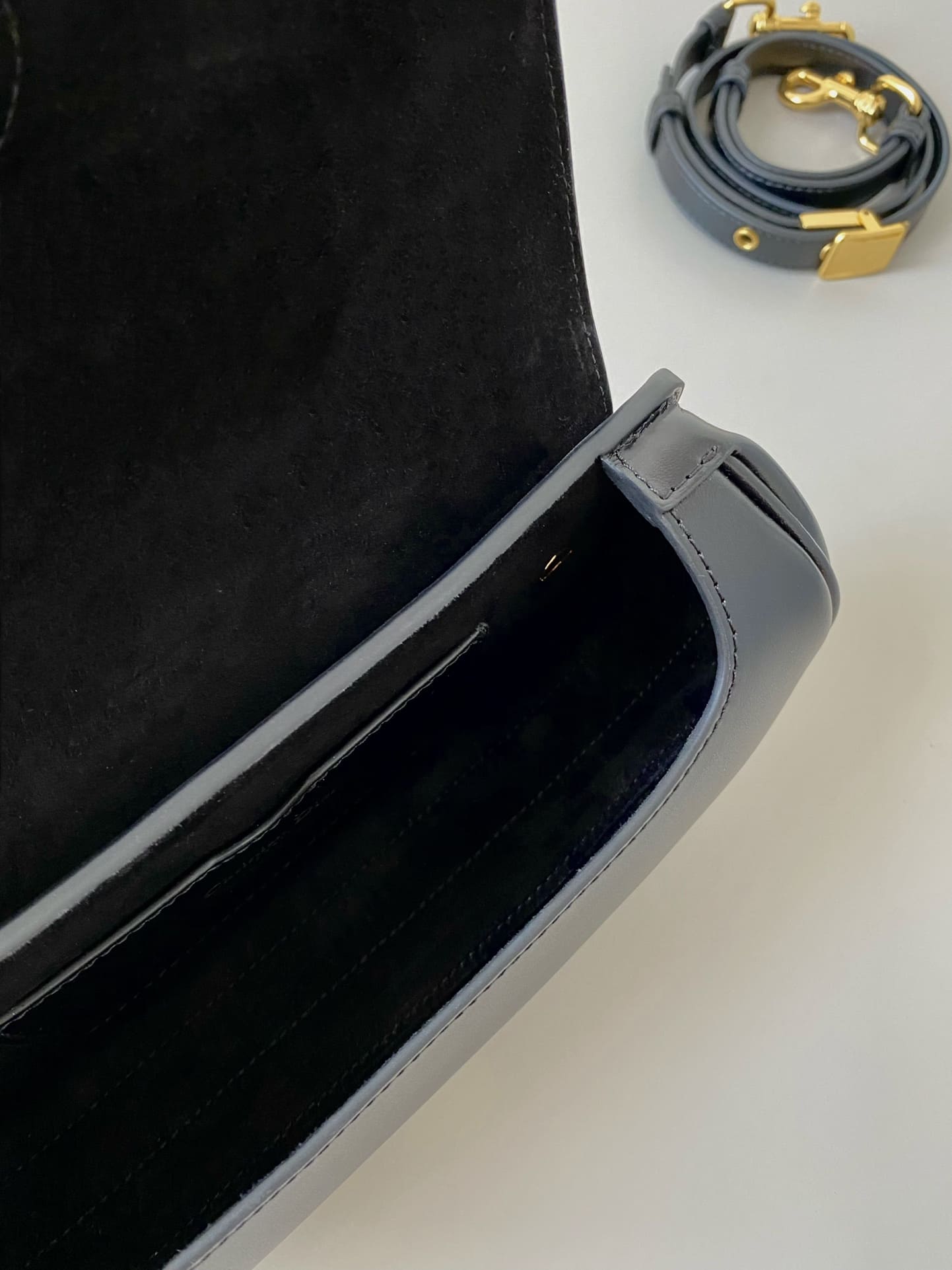 TÚI Dior Women Bobby East-West Bag Box Calfskin-Black Top Quality
