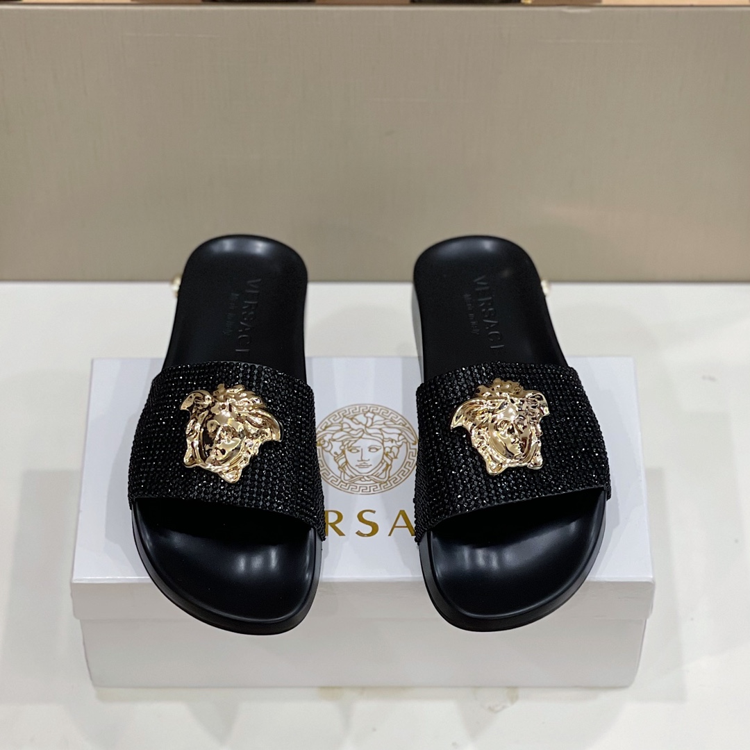 DÉP VERSACE MEDUSA HEAD GLITTER SLIPPER