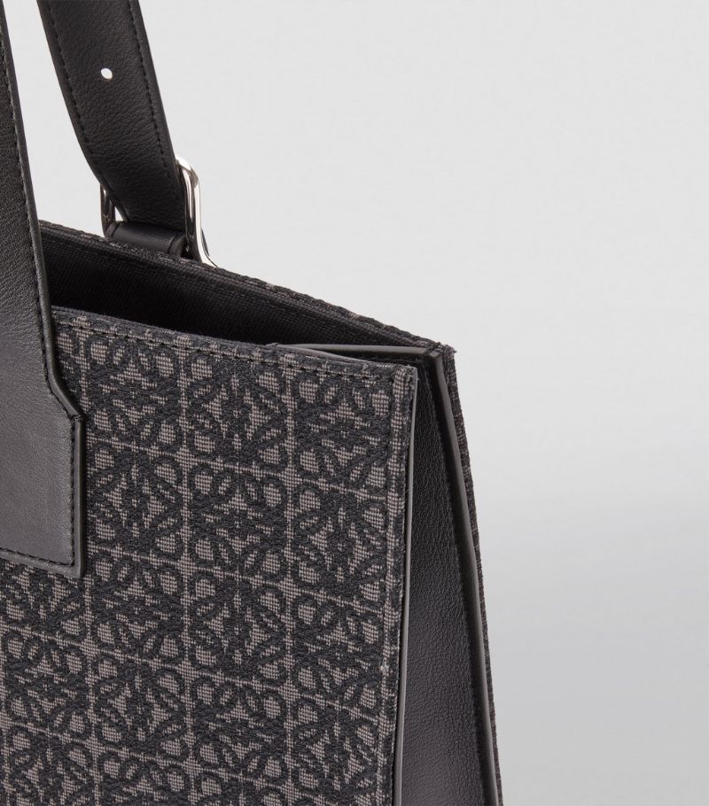 TÚI LOEWE Anagram Buckle Tote Bag