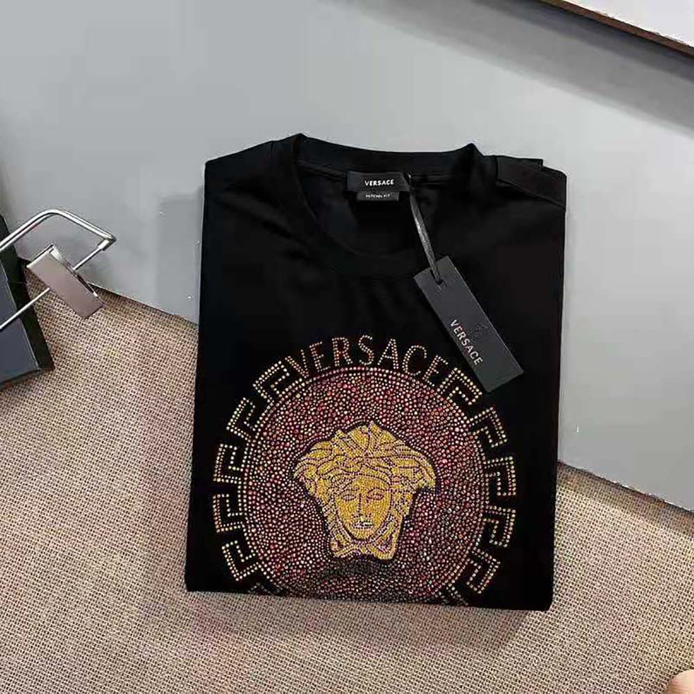 ÁO VERSACE Embellished Medusa T-shirt in Cotton-Black Unisex