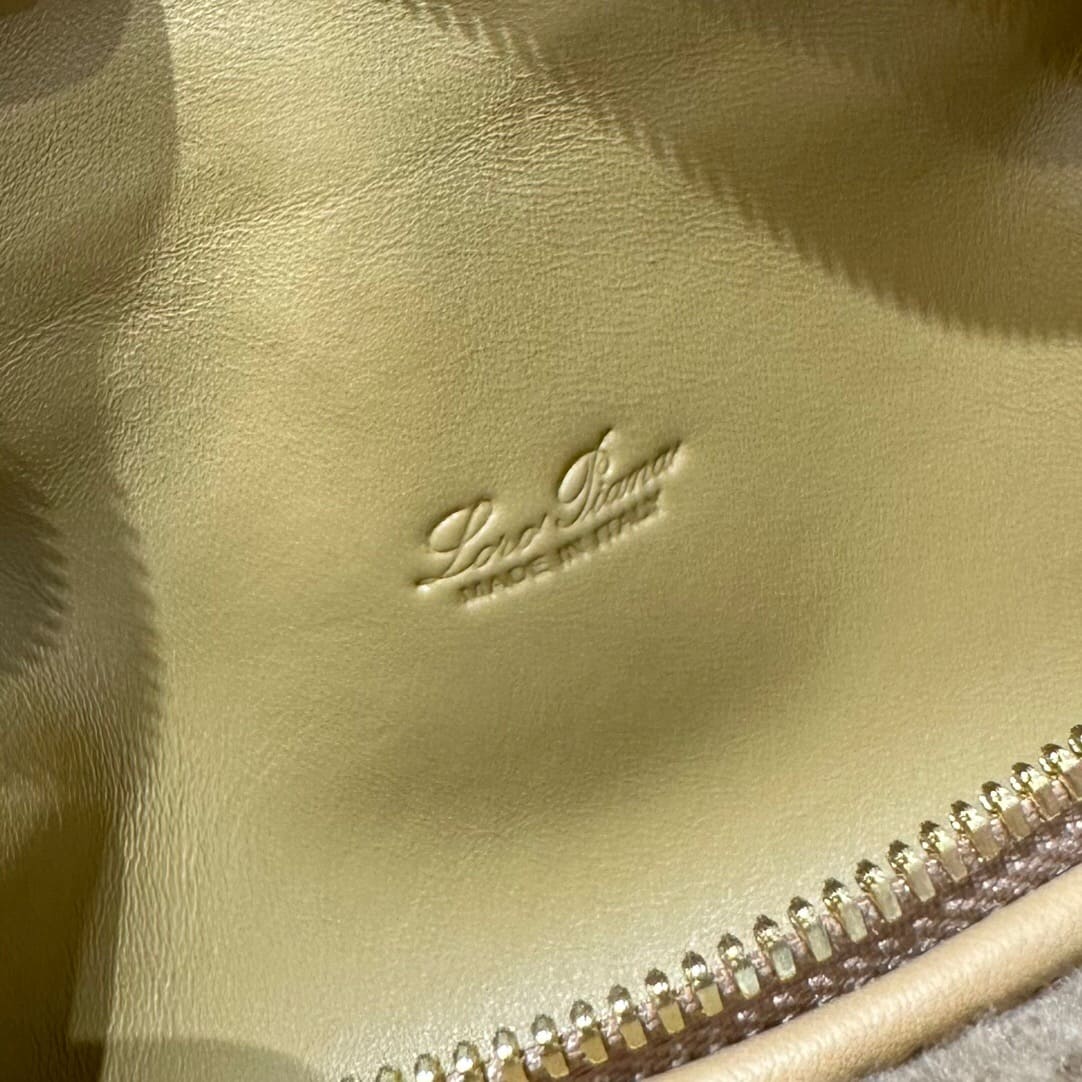 TÚI Loro Piana Women Extra Pocket L19 in Lamb Fur Yellow lông cừu