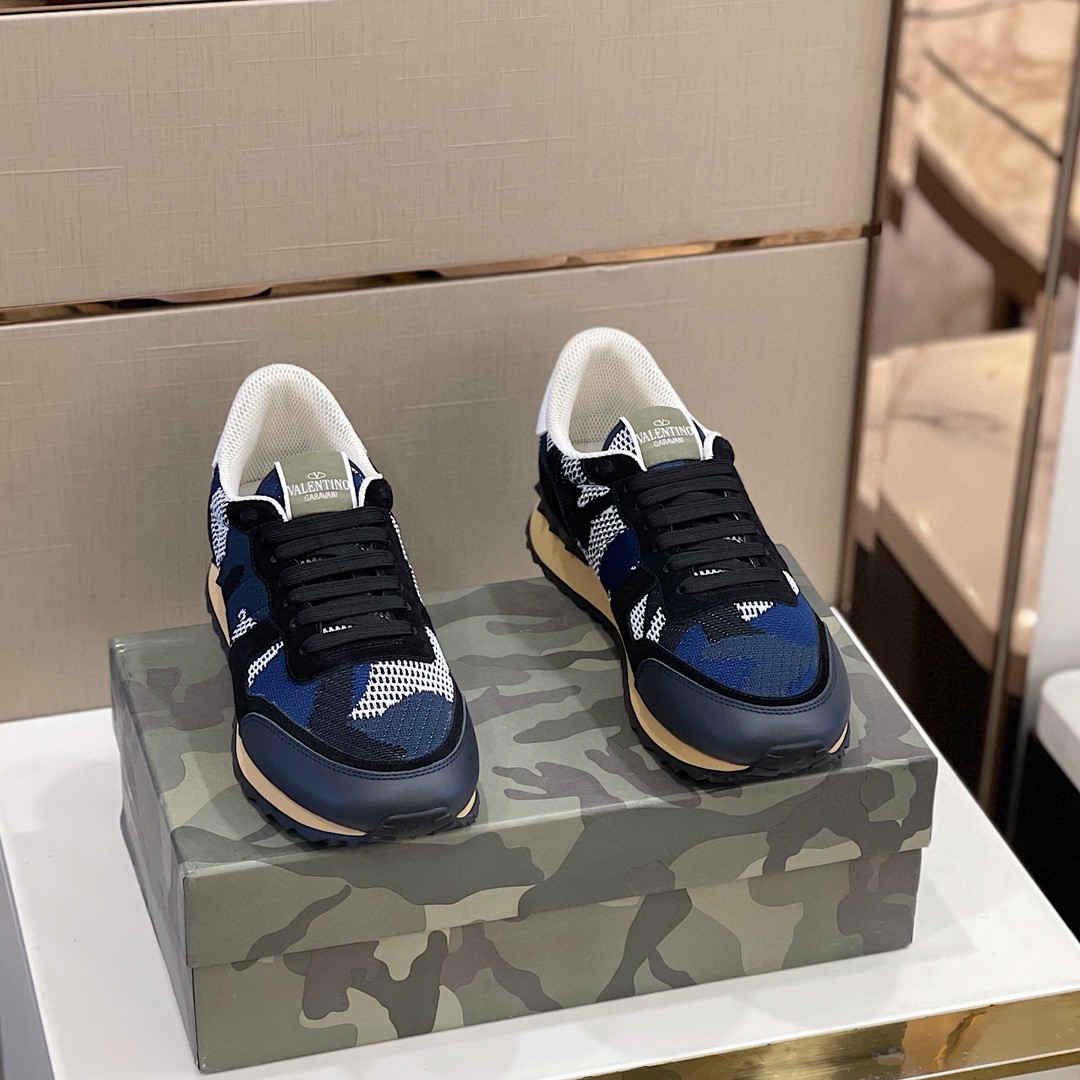 GIÀY VALENTINO STUDD LEATHER RUNNER SNEAKER SHOES AAA