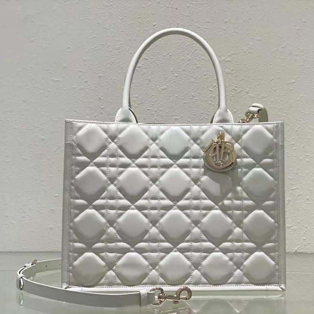 Túi Dior Women Medium Dior Book Tote Latte Macrocannage Calfskin