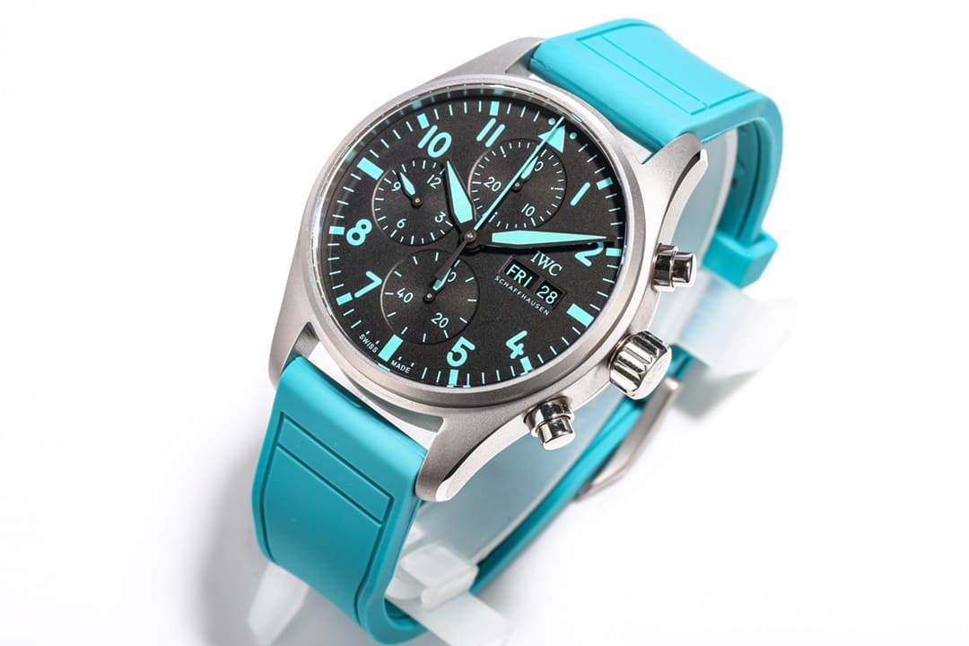 Đồng hồ IWC SCHAFFHAUSEN AMG MINT Automatic mặt số màu xám
