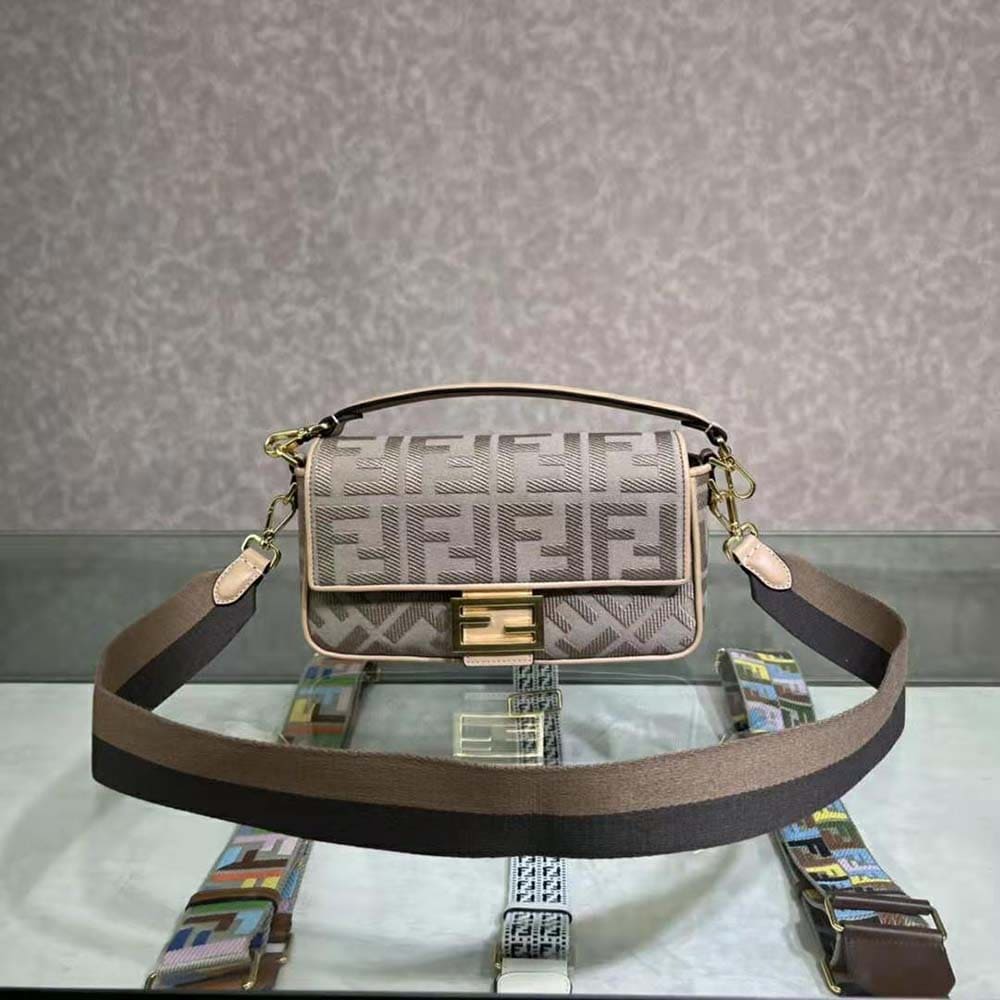 TÚI FENDI Women Iconic Medium Baguette Gray FF Canvas Bag