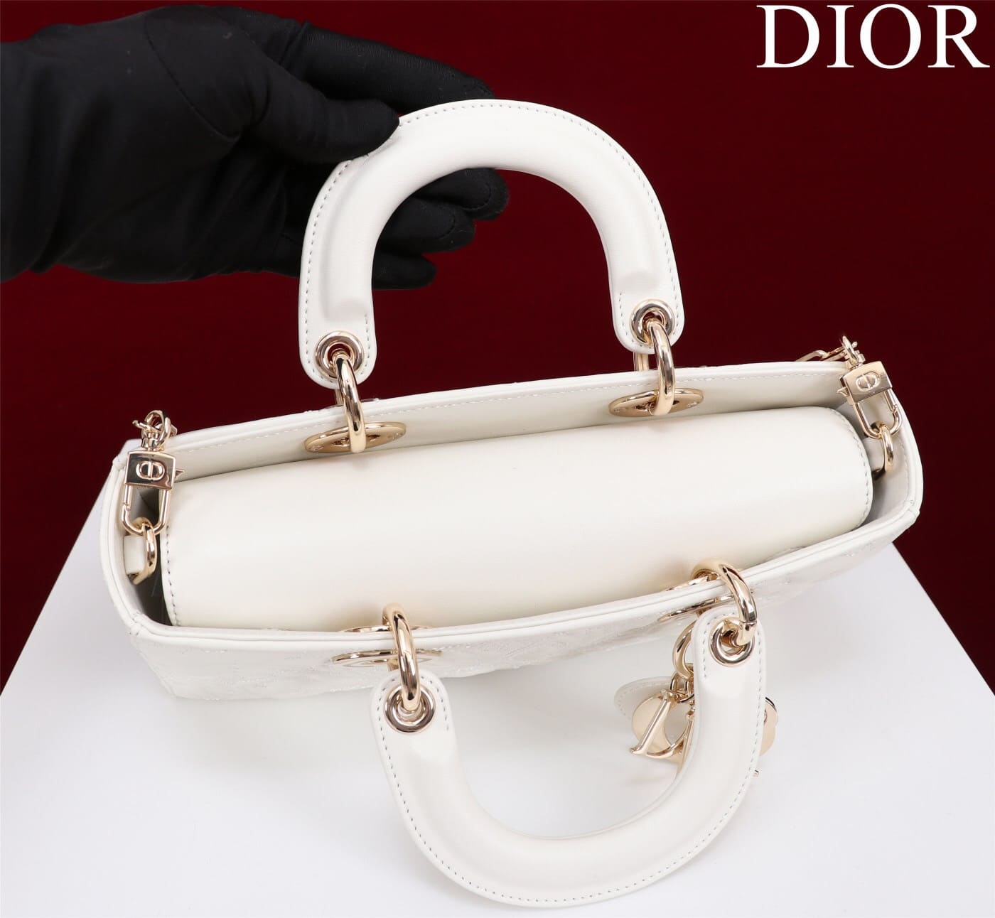 TÚI CHRISTIAN DIOR LADY D-JOY WHITE Quilted-Effect Lambskin with Ornamental Motif