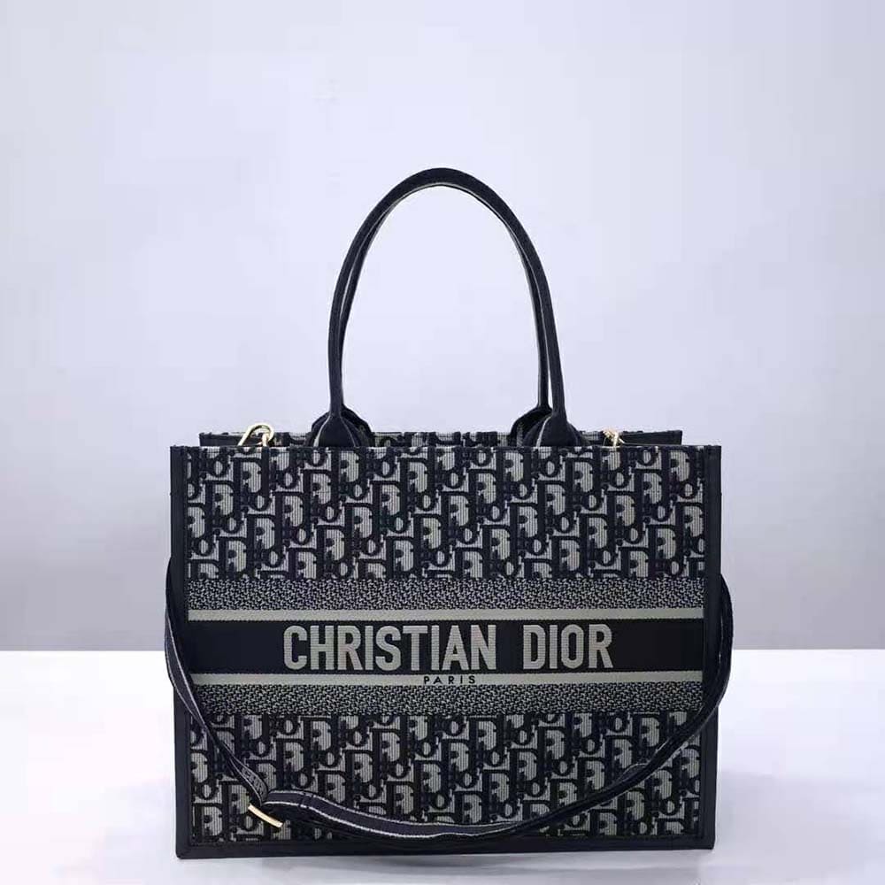 Túi Dior Women Medium Dior Book Tote Blue Dior Oblique Embroidery and Calfskin