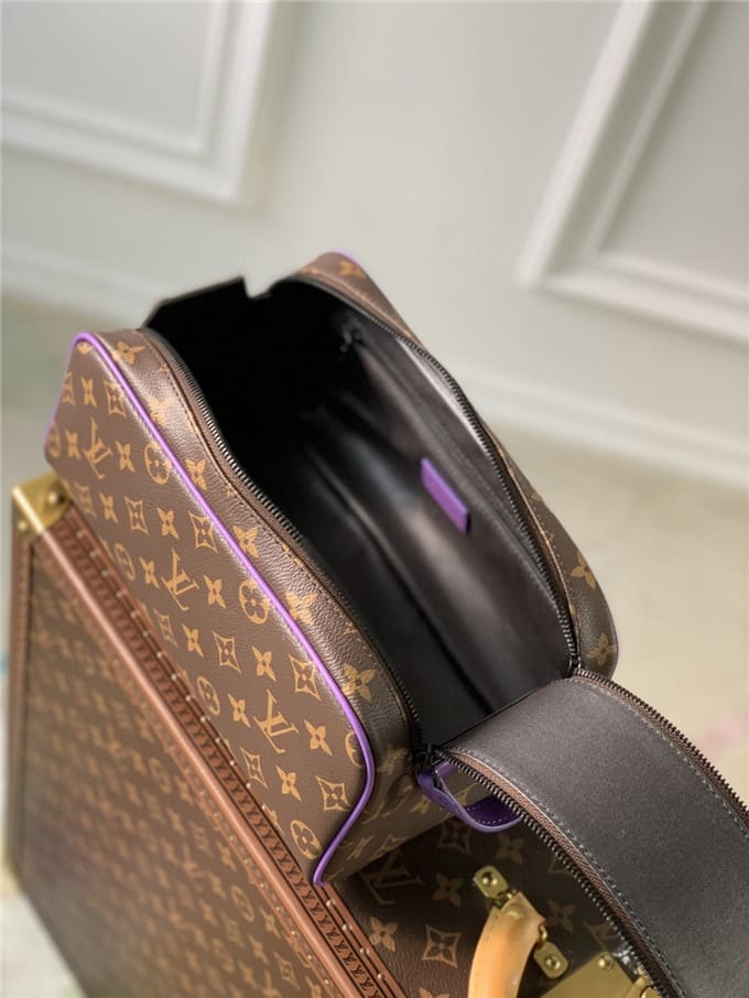 Túi LOUIS VUITTON dopp kit toilet pouch bag unisex