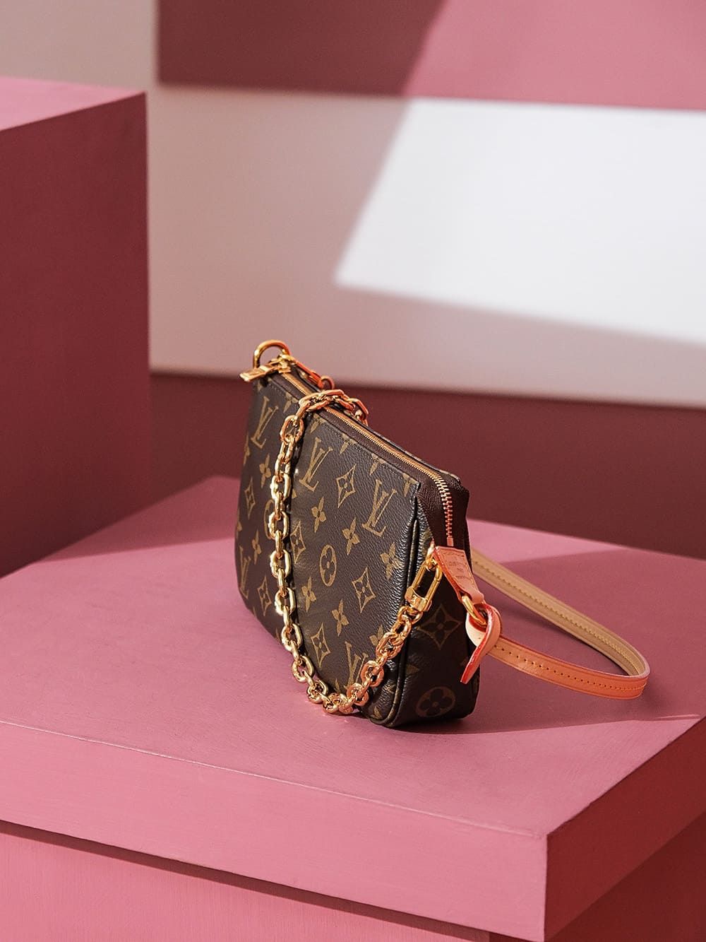 TÚI LOUIS VUITTON POCHETTE ACCESSORIES MONOGRAM BEST QUALITY SẢN PHẨM TỐT NHẤT