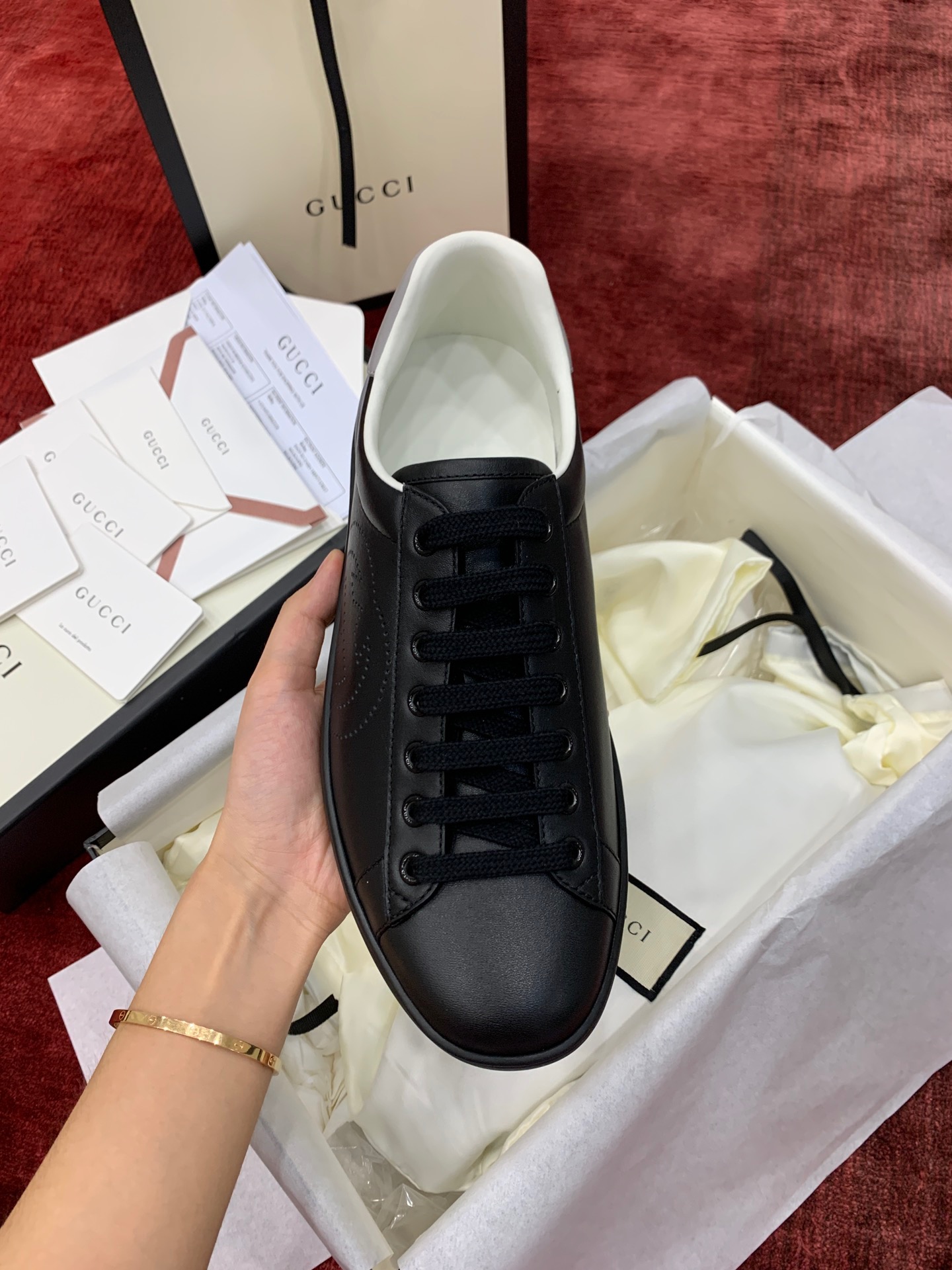 GIÀY GUCCI Leather Ace Sneakers Interlocking GG Black