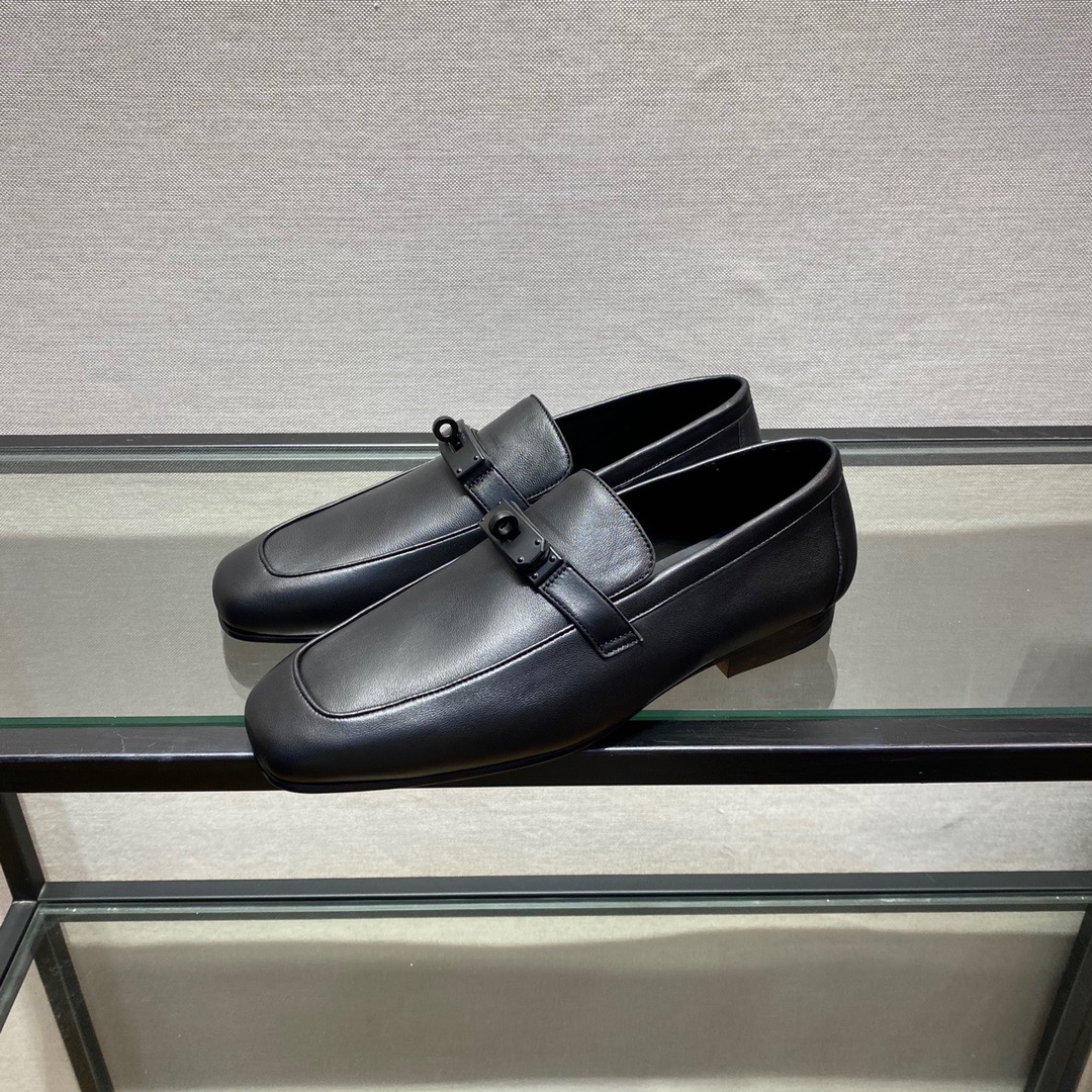 GIÀY HERMES KELLY LEATHER BLACK LOAFER SHOES