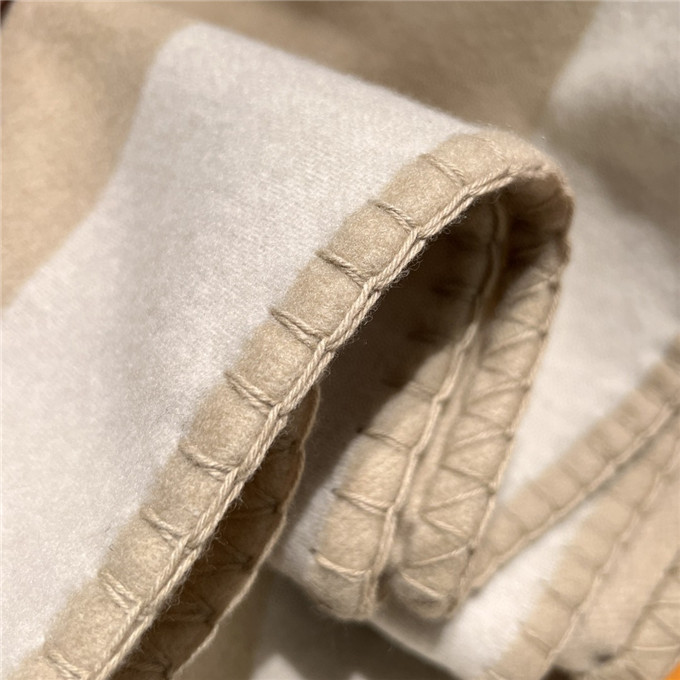 KHĂN Louis Vuitton olaid monogram flowers scarf