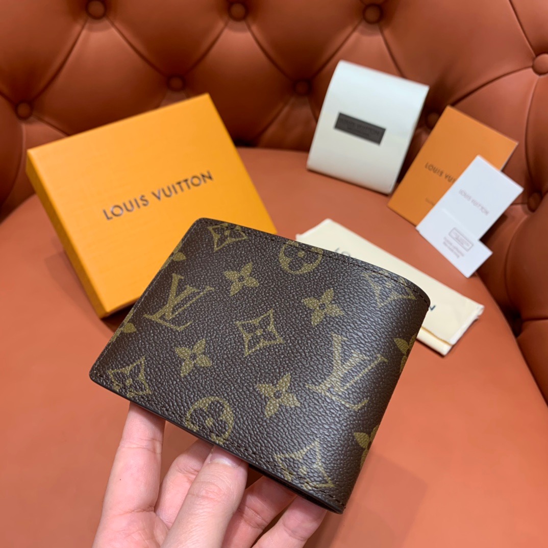 VÍ LOUIS VUITTON MONOGRAM WALLET