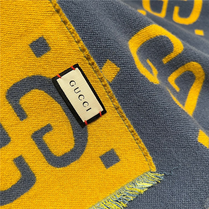 KHĂN Gucci GG Yellow scarf