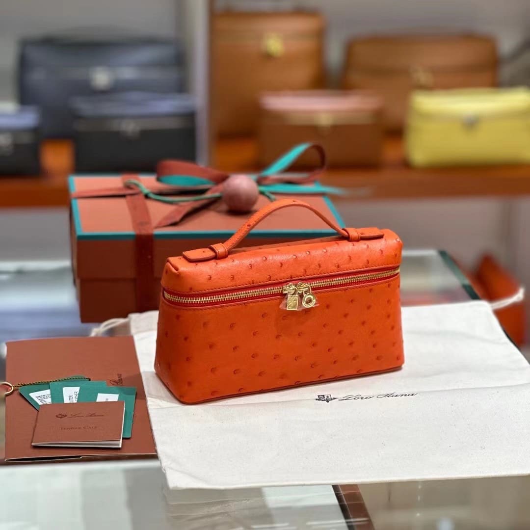 TÚI Loro Piana Women Extra Pocket L27 in Ostrich Leather Orange da đà điểu(Gía Liên Hệ)