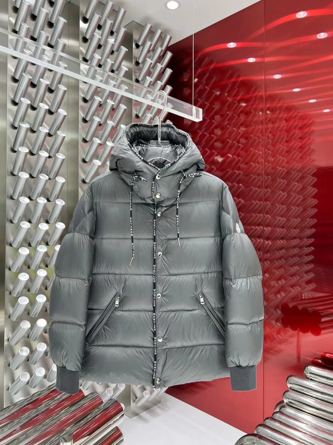 ÁO MONCLER SKII DOWN JACKET