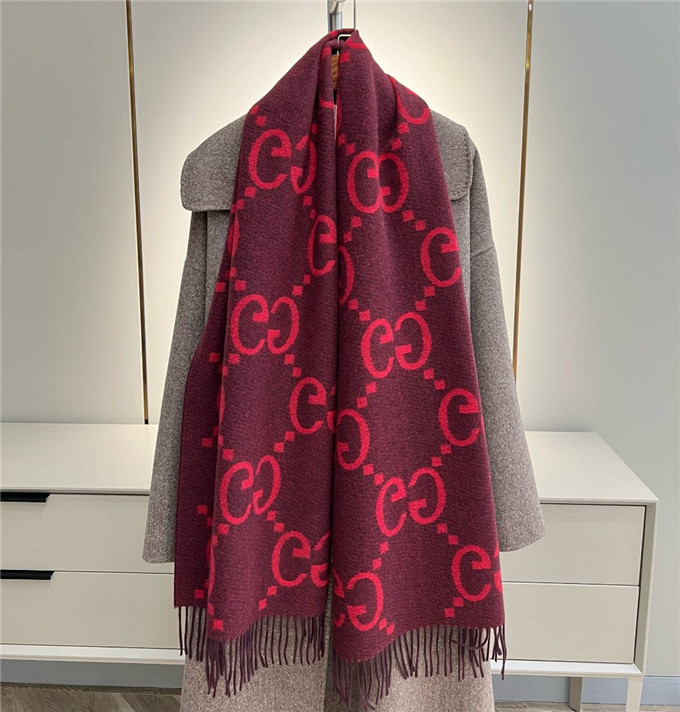 KHĂN Gucci GG Cashmere scarf