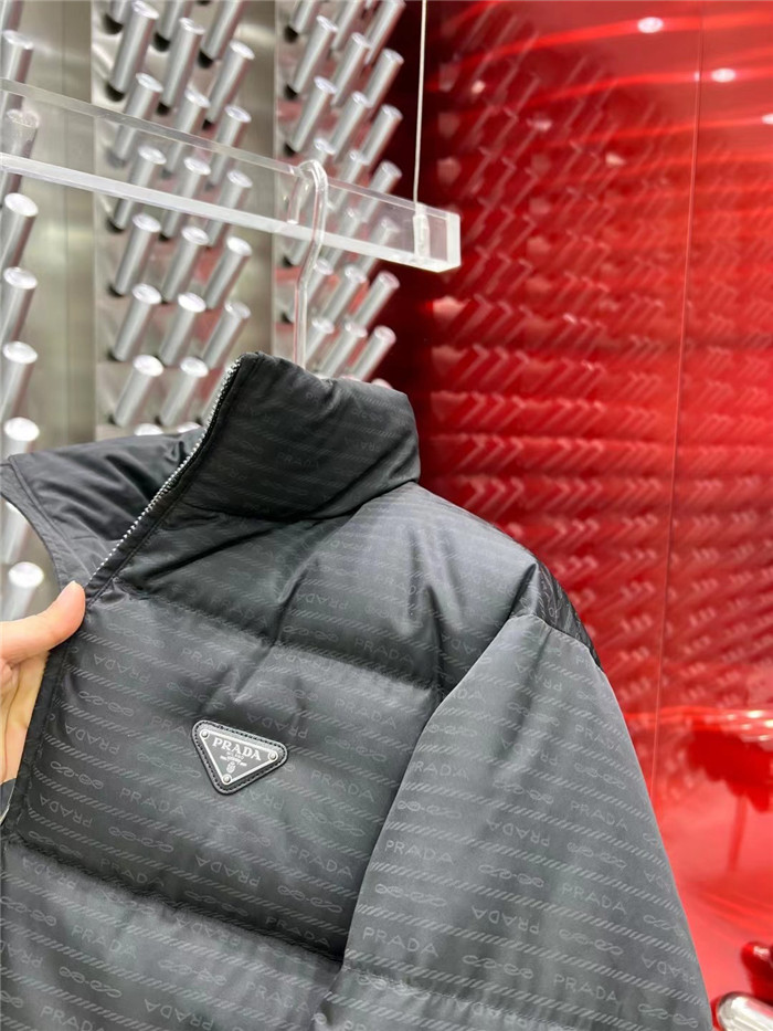 ÁO PRADA TRIANGLE LOGO DOWN JACKET