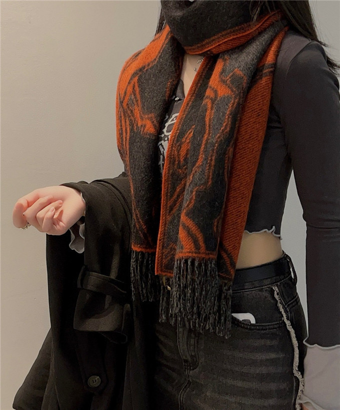 KHĂN Hermes Le Horse Cashmere scarf
