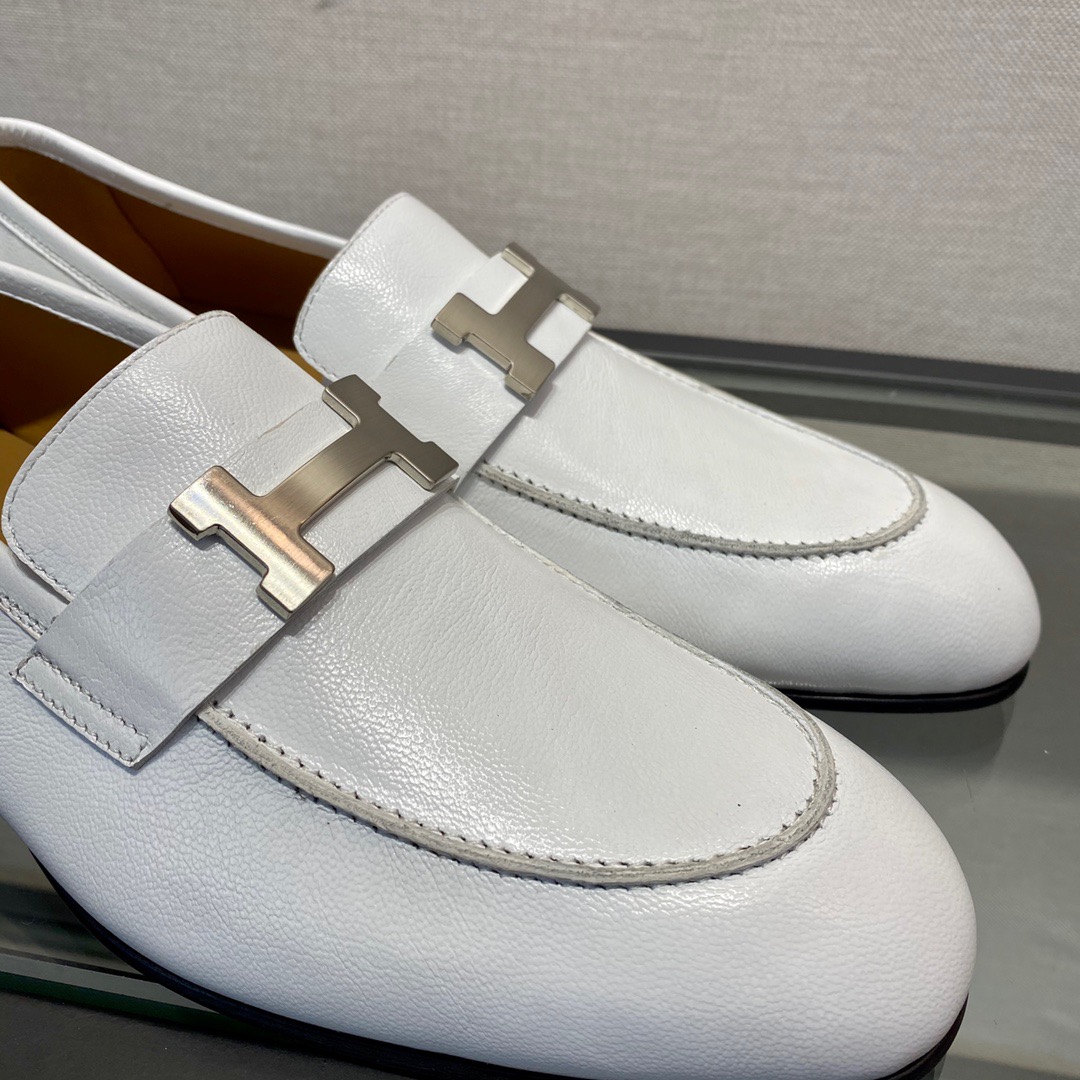 GIÀY HERMES LEATHER WHITE LOAFER SHOES