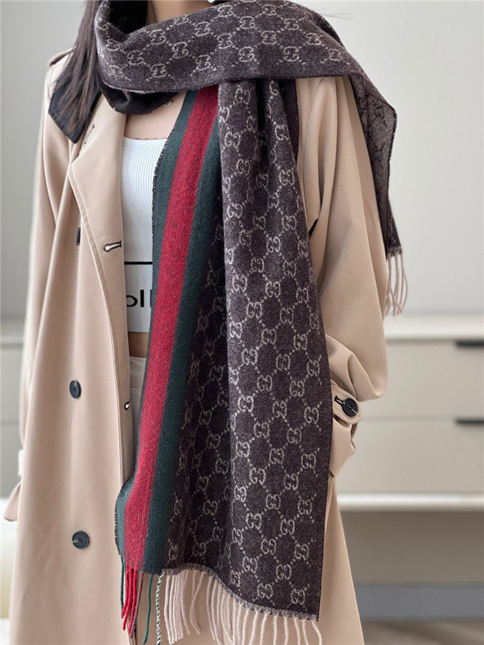 KHĂN Gucci GG Cashmere scarf