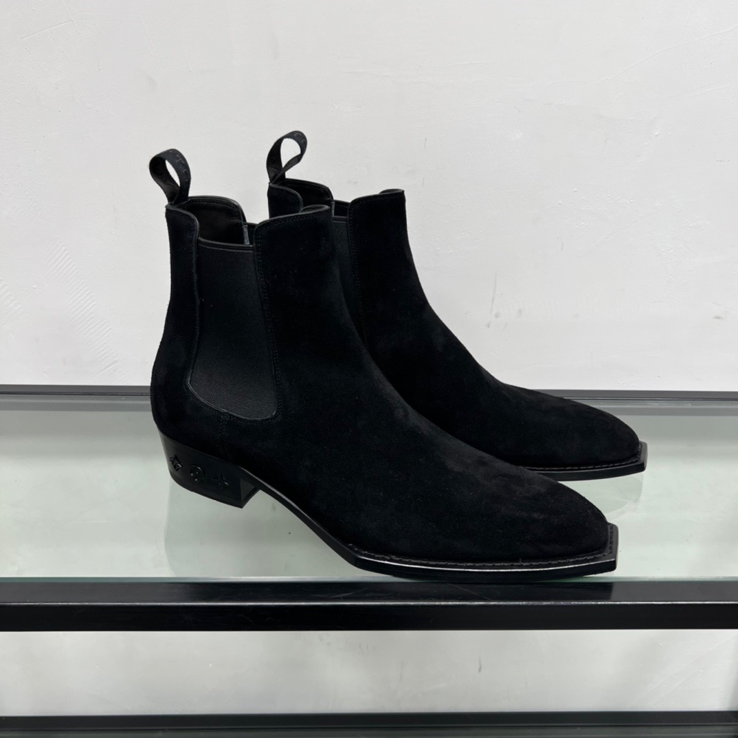 GIÀY LOUIS VUITTON BLACK SUEDE LEATHER BOOTS SHOES