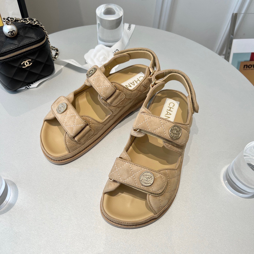 GIÀY CHANEL CC LOGO SANDALS