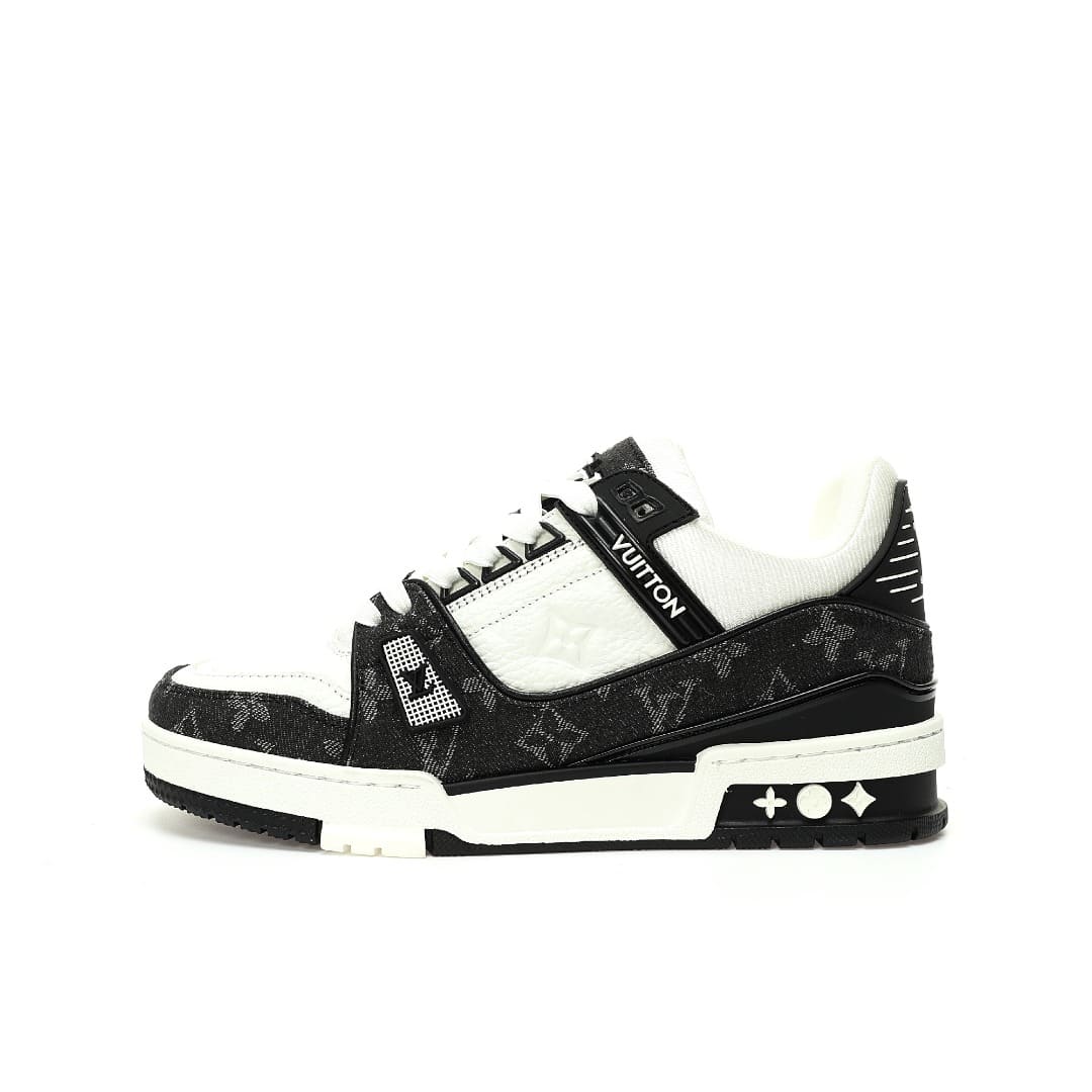 GIÀY LOUIS VUITTON TRAINERS SNEAKER LOW SPORTS BLACK