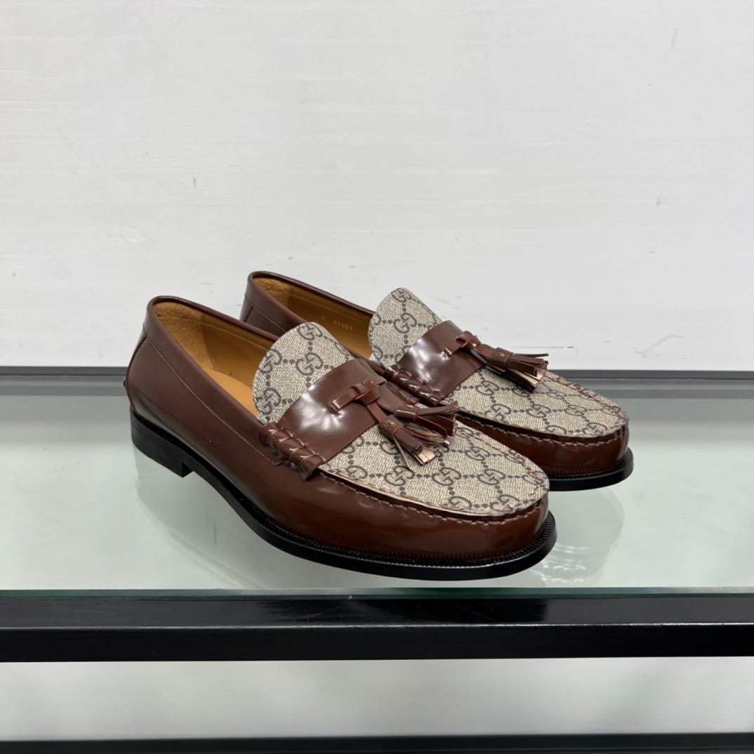 GIÀY GUCCI GG LEATHER  LOGO LOAFER SHOES