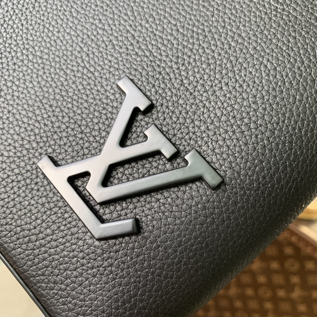 TÚI LOUIS VUITTON AERO IPAD POUCH